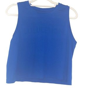 Lululemon train to be tank top